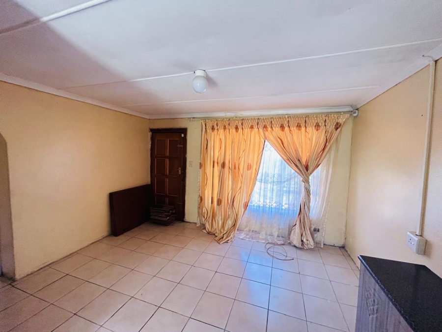 2 Bedroom Property for Sale in Mdantsane Nu 17 Eastern Cape